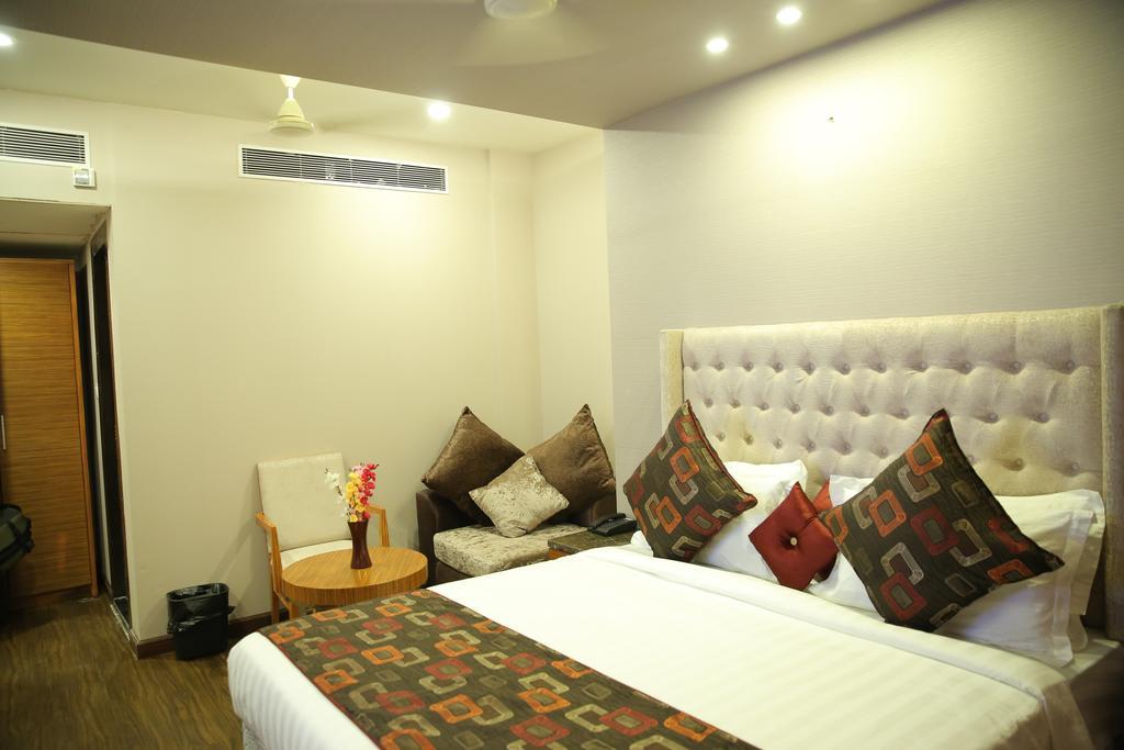 Hotel Sv Kashipur Exterior foto
