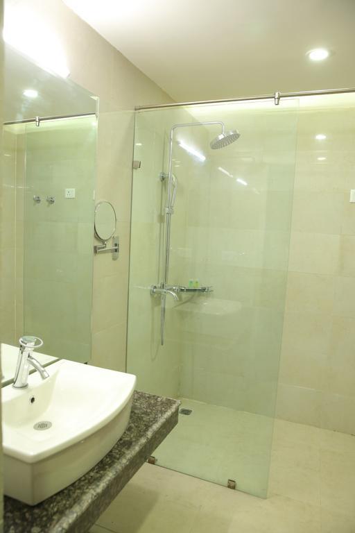 Hotel Sv Kashipur Habitación foto
